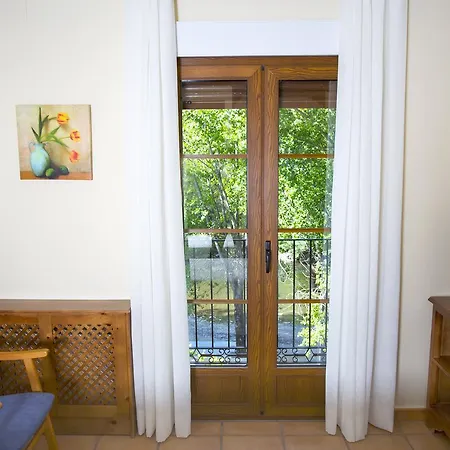 מלון Rural Castuo H Cc 656 3*