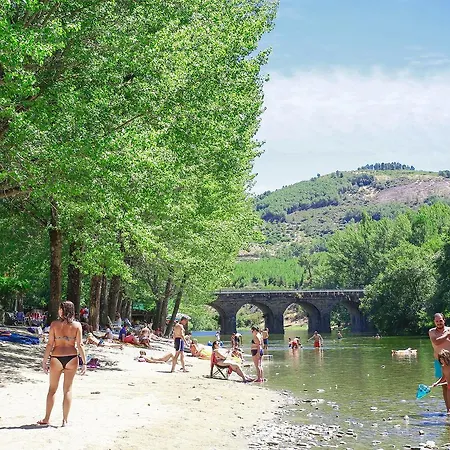 Rural Castuo H Cc 656 מלון 3*