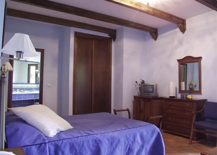 Otel Rural Castuo H Cc 656 3*